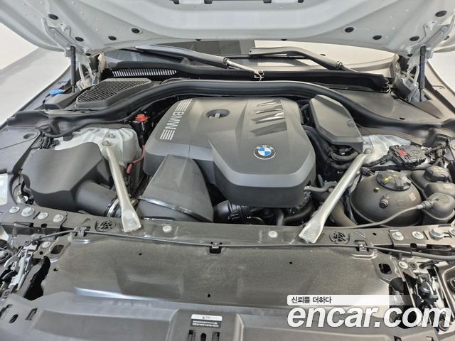 BMW 5-Series G60 520i - фото 4
