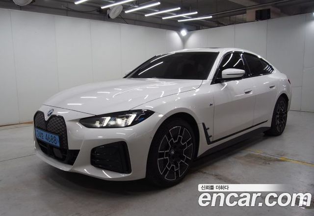 BMW i4 eDrive40 M Sports Pro - фото 1