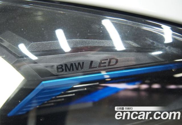 BMW i4 eDrive40 M Sports Pro - фото 4