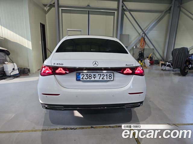 Mercedes-Benz E-Class W214 E450 4MATIC Exclusive - фото 2