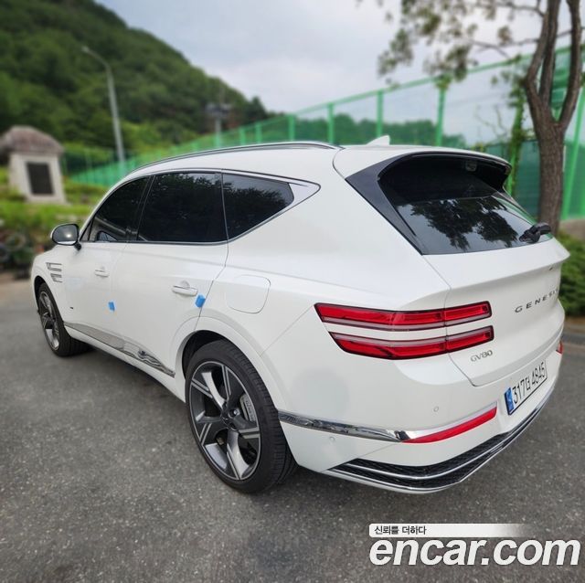 Genesis GV80 2.5T Gasoline 2WD - фото 1