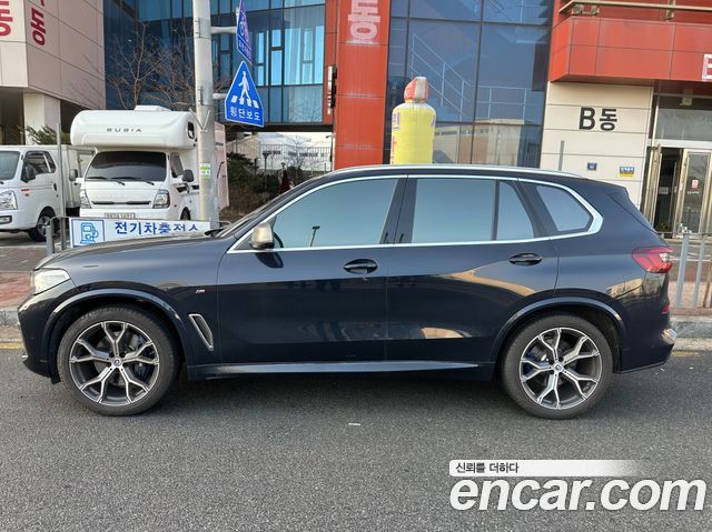 BMW X5 G05 xDrive 40i M Sport - фото 4