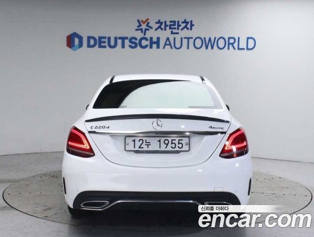 Mercedes-Benz C-Class W205 C220 d 4MATIC AMG Line - фото 3