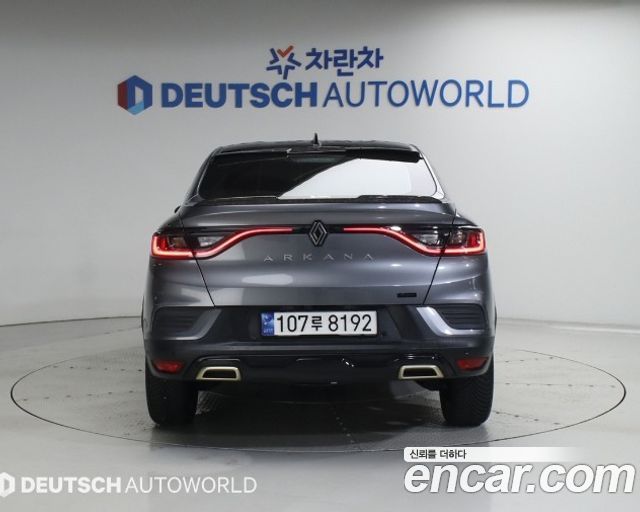 Renault Samsung Arkana 1.6 E-TECH Iconic Design Package - фото 3