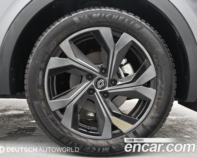 Renault Samsung Arkana 1.6 E-TECH Iconic Design Package - фото 4