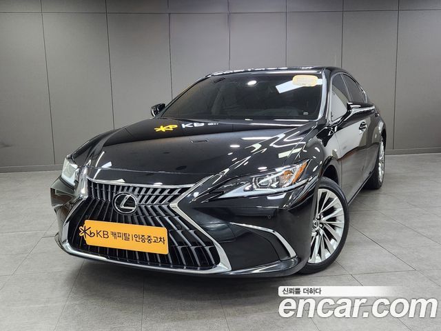 Lexus ES 7-го поколения Luxury Plus - фото 0