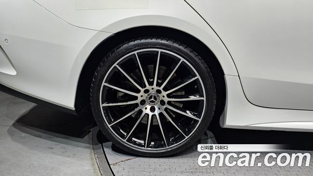 Mercedes-Benz CLS-Class C257 CLS450 4MATIC AMG Line - фото 4