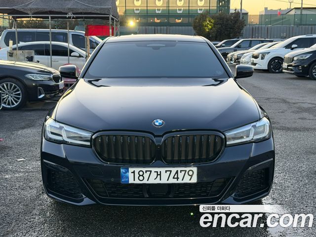 BMW 5-Series G30 530i M Sport Package - фото 2