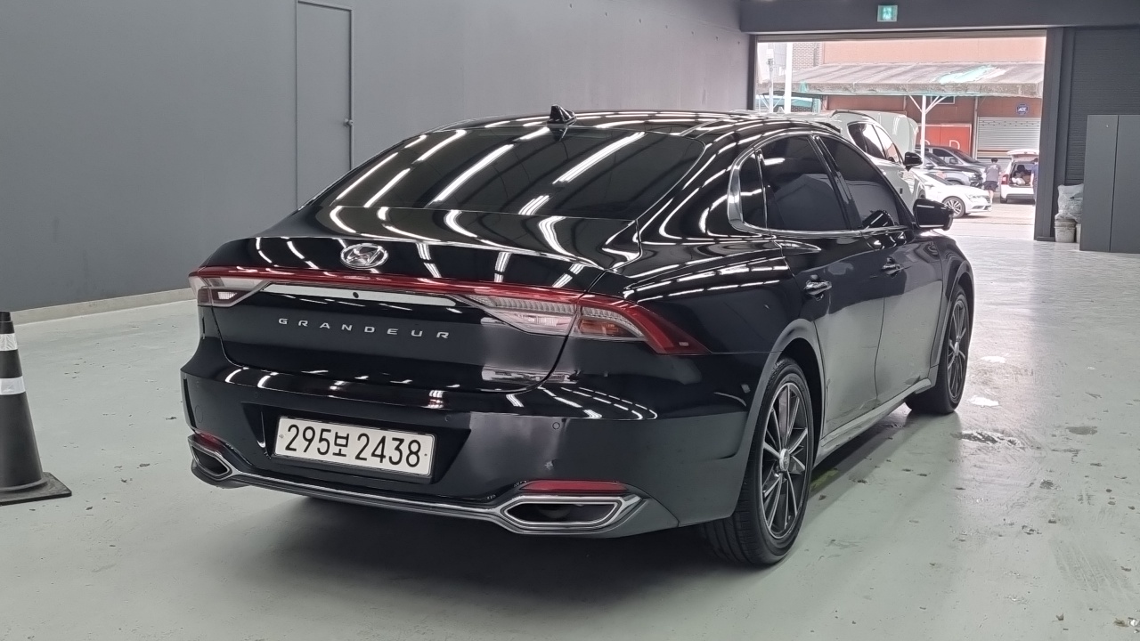 Hyundai Grandeur Новый IG 2.5 Le Blanc - фото 1