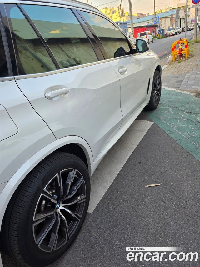 BMW X5 G05 xDrive 30d M Sport - фото 1