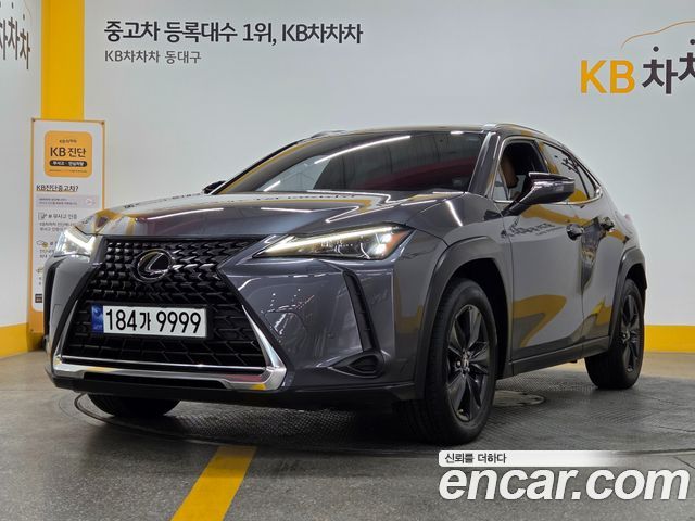 Lexus UX 2.0 2WD - фото 0