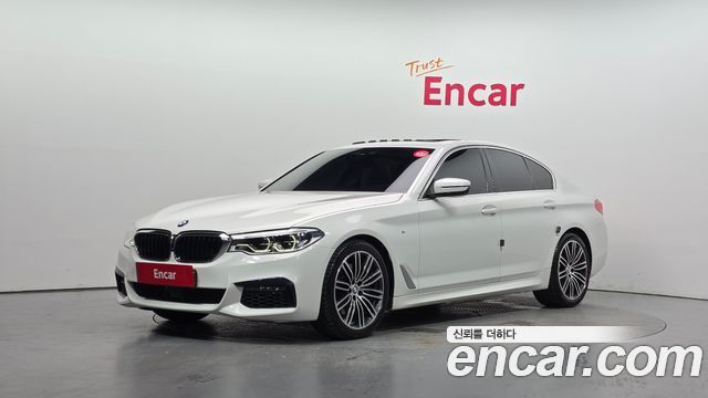 BMW 5-Series G30 530i M Sport Package Plus - фото 0