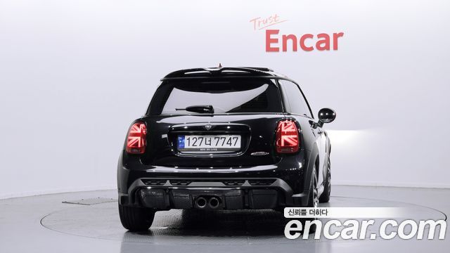 Mini Cooper JCW Pat Moss Edition 3rd - фото 3