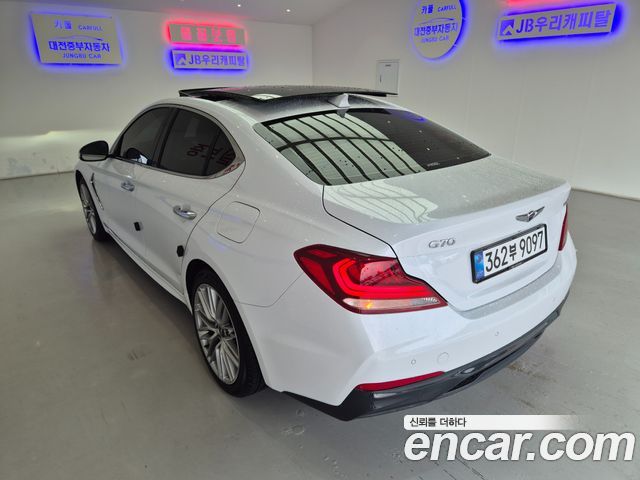 Genesis G70 2.0T AWD Elite - фото 4
