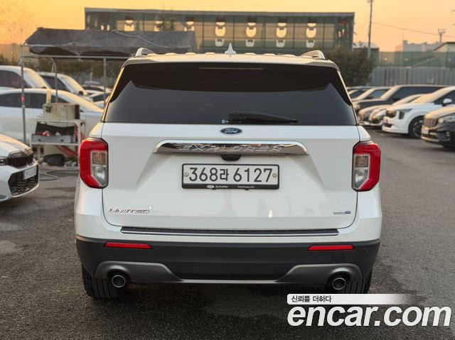 Ford Explorer 6-го поколения 2.3 LimIted 4WD - фото 3