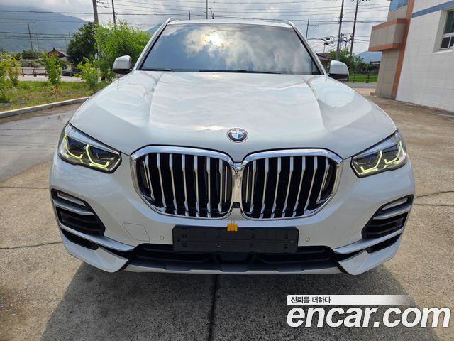 BMW X5 G05 xDrive 40i xLine - фото 0