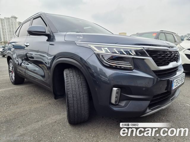 Kia Seltos Diesel 1.6 2WD Signature - фото 2