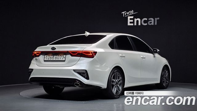 Kia K3 Совершенно новый Luxury - фото 1