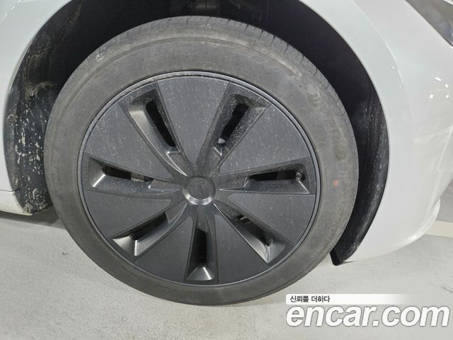 Tesla Model 3 Long Range AWD - фото 4