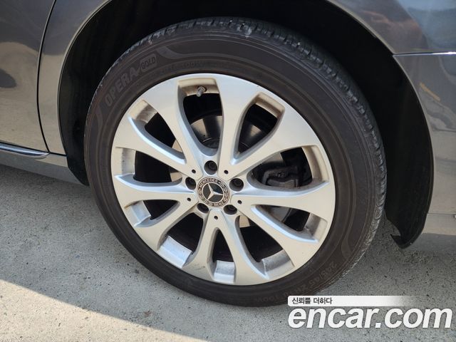 Mercedes-Benz E-Class W213 E300 4MATIC Exclusive - фото 4