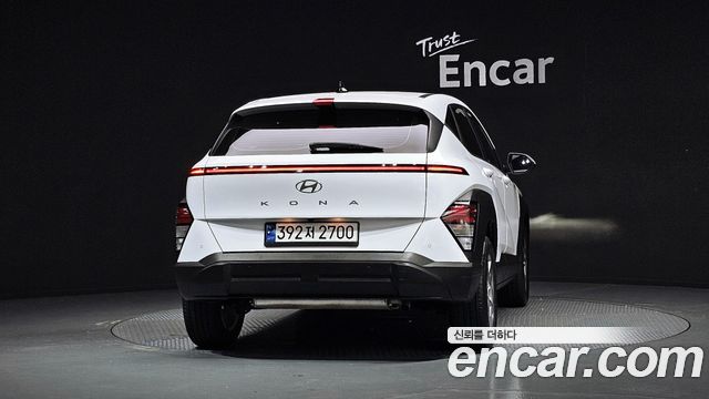 Hyundai Kona SX2 Gasoline 2.0 2WD Modern - фото 3