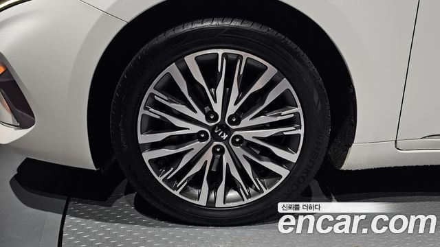 Kia K7 Premier 3.0 LPI Prestige - фото 4