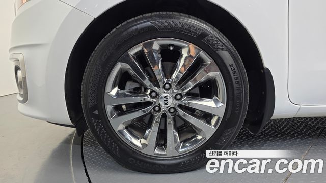 Kia Carnival Совершенно новый 9-seater Prestige - фото 4