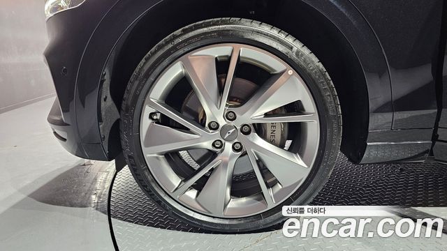 Genesis GV70 2.5T Gasoline AWD - фото 4