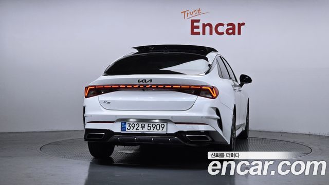 Kia K5 3-го поколения 2.0 Signature - фото 3