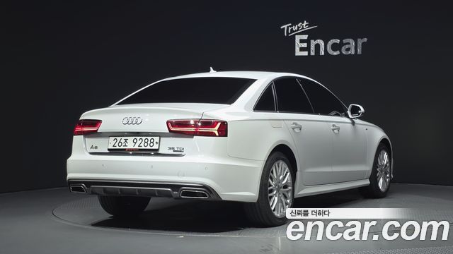 Audi A6 35 TDI Premium C7 - фото 1