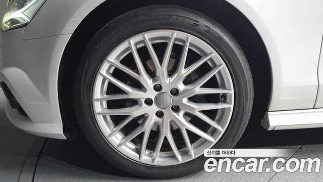 Audi A6 35 TDI Premium C7 - фото 4