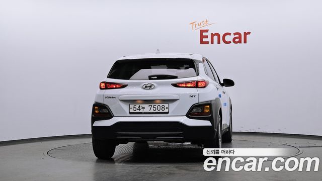 Hyundai Kona 1.6 Turbo 2WD Modern - фото 3