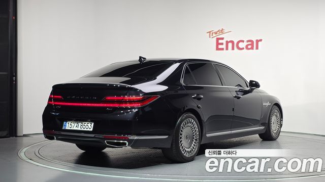 Genesis G90 3.3 T AWD Premium Luxury - фото 1