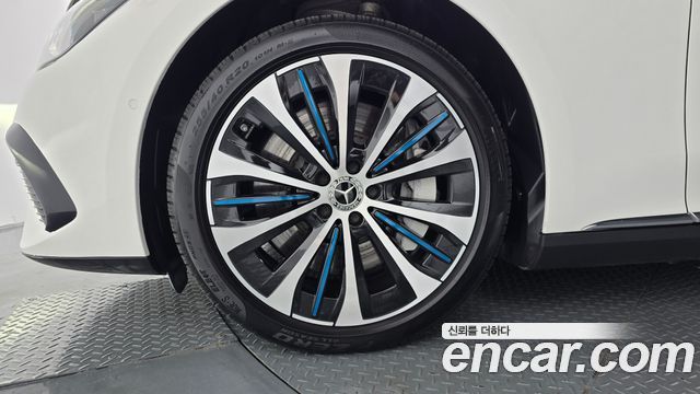 Mercedes-Benz EQE V295 EQE350+ - фото 4