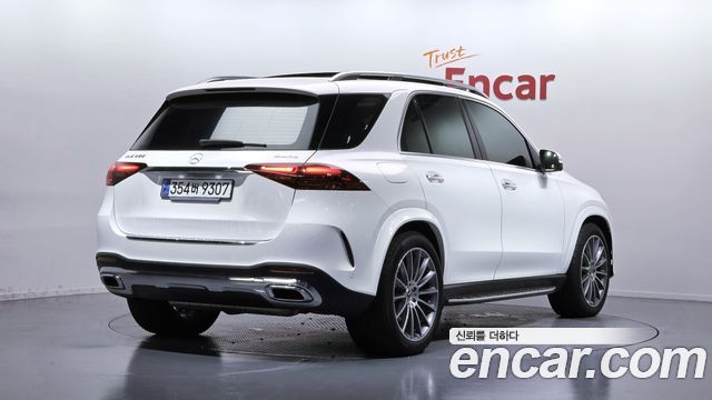 Mercedes-Benz GLE-Class W167 GLE450 4MATIC - фото 1