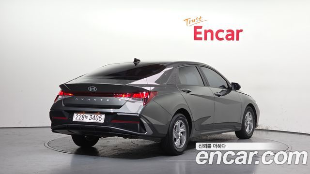 Hyundai Avante Новый CN7 1.6 Smart - фото 1