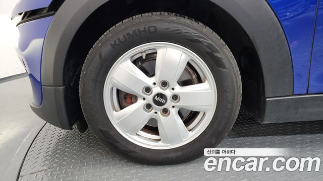 Mini Cooper 5Door Standard 3rd - фото 4