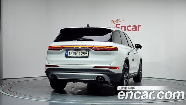 Lincoln Corsair 2.0 Reserve AWD - фото 3