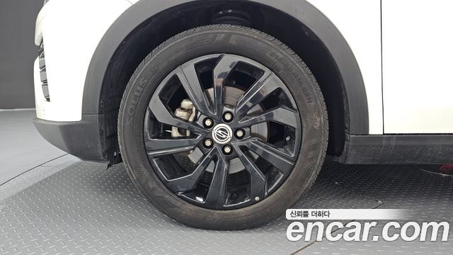 SsangYong Tivoli Gasoline 1.5 2WD UPBEAT - фото 4