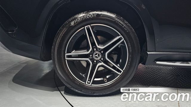 Mercedes-Benz GLE-Class W167 GLE400d 4MATIC Coupe - фото 4