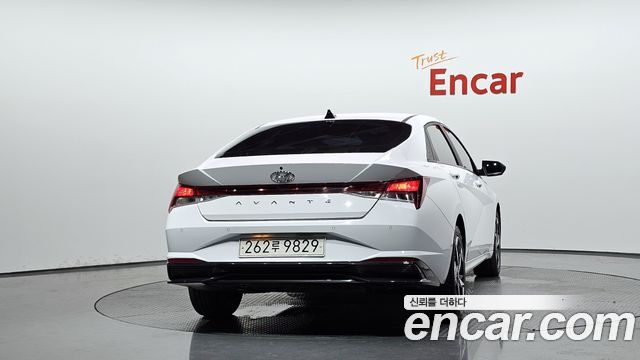 Hyundai Avante CN7, гибрид Modern - фото 3