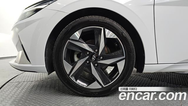 Hyundai Avante CN7, гибрид Modern - фото 4
