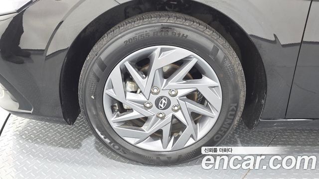 Hyundai Avante Новый CN7 1.6 Modern - фото 4