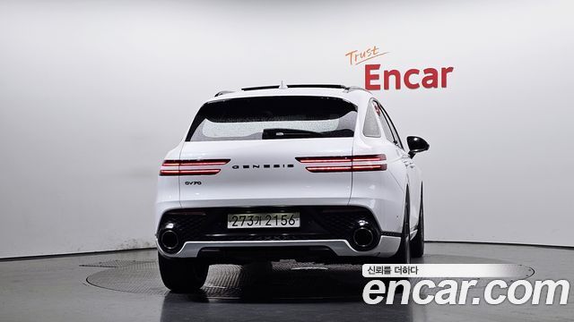 Genesis GV70 2.5T Gasoline 2WD - фото 2