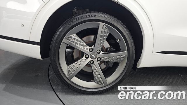 Genesis GV70 2.5T Gasoline 2WD - фото 3