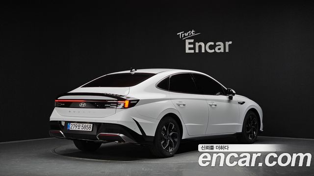 Hyundai Sonata DN8 2.0 Premium - фото 1