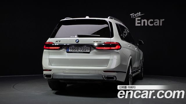 BMW X7 G07 xDrive 40i Design Pure Excellence 7-Seater - фото 3