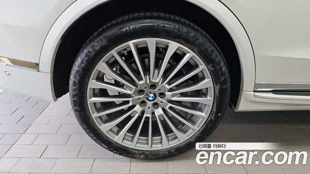 BMW X7 G07 xDrive 40i Design Pure Excellence 7-Seater - фото 4
