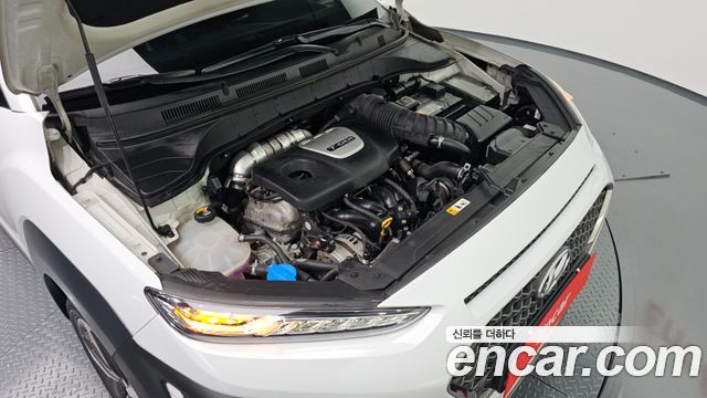 Hyundai Kona 1.6 Turbo 2WD Premium - фото 4