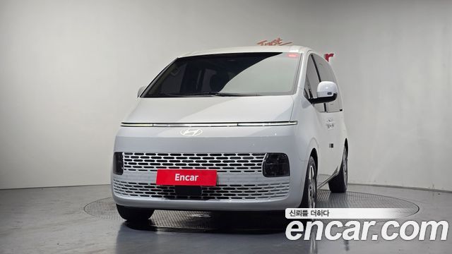 Hyundai Staria 4WD Tourer 9-Seater Modern - фото 2